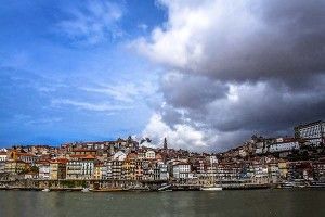 Nubarrones sobre Oporto